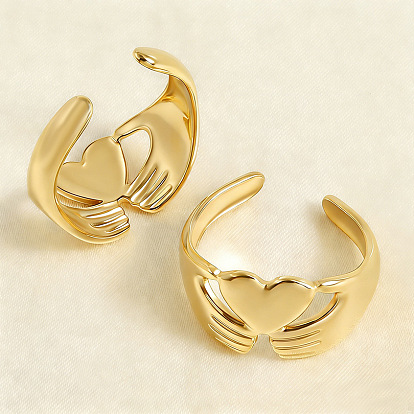 304 открытые манжеты из нержавеющей стали, две руки держат сердце