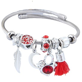 Boho Chic Feather Moon Heart Tassel Bracelet - Multielement Personality Accessory