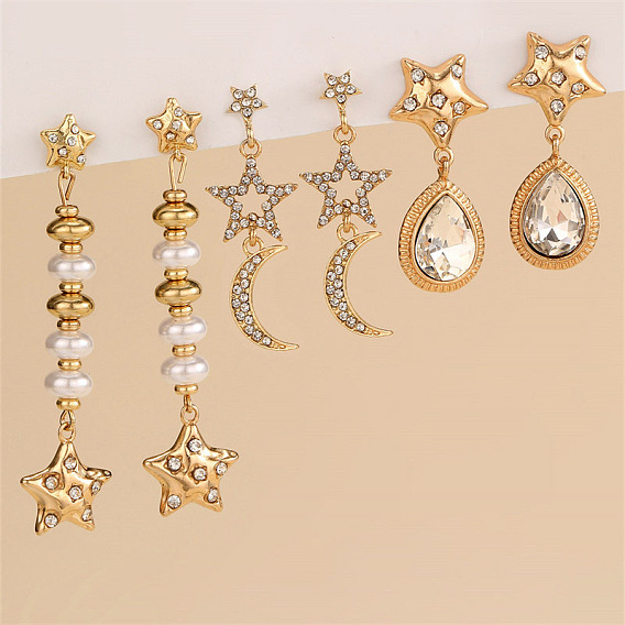 Серьги-гвоздики из сплава и хрустальных стразов, с имитацией жемчуга, золотые