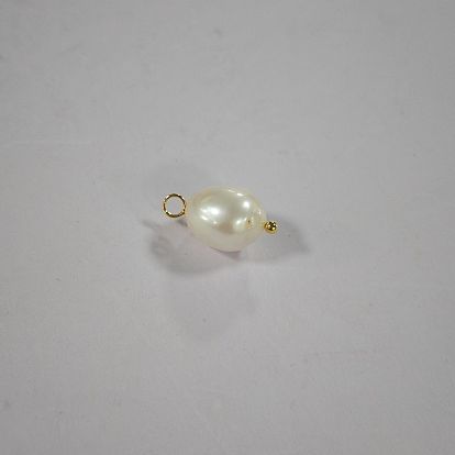 Natürliche kultivierte Süßwasserperlenanhänger, Reisanhänger mit Messingösen, Blumenweiß