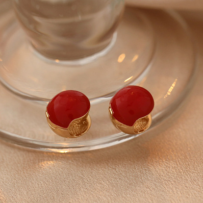Vintage Red Bean Earrings - Retro, Elegant, Delicate Ear Accessories.