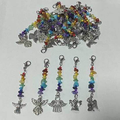 30 piezas 5 estilos de chips de piedras preciosas naturales y sintéticas de chakras y decoración colgante de ángel de aleación, con broches de langosta de la aleación de la garra