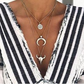 Jewelry Fashion Simple Alloy Bull Head Geometric Disc Eye Horn Multilayer Necklace