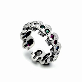 Anillo de puño abierto con diseño de calavera y diamantes de imitación de colores, joyas góticas de latón para mujer.