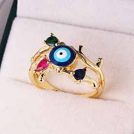 Sparkling Eye-Catching Crossed Ring with Simulated Diamonds and Minimalist Eyelash Design