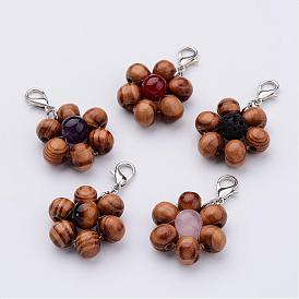 Pendentifs de perles de bois, fleur, avec des perles de pierres fines, mousquetons en alliage, platine