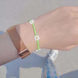 Handmade Daisy Flower Bracelet with Beads for Women Girls, Simple and Versatile Jewelry