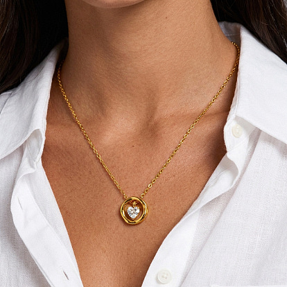 304 Anillo de acero inoxidable con circonitas cúbicas transparentes y colgante de corazón para mujer