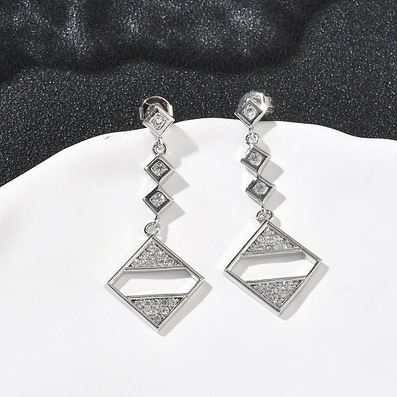 Серьги-гвоздики с ромбами из латуни с микропаве из прозрачных кубических цирконий, долговечный, без кадмия и без свинца
