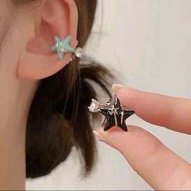 Sweet and Cool Star Ear Clip - Minimalist, Cute, Non-pierced Ear Jewelry