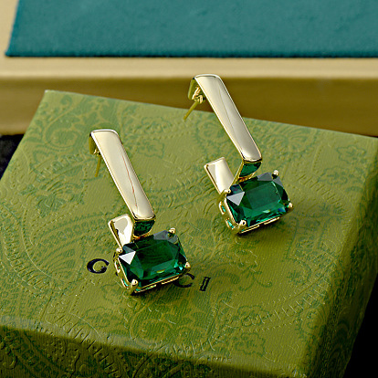 Серьги-гвоздики из сплава и стекла, квадратный, золотой свет