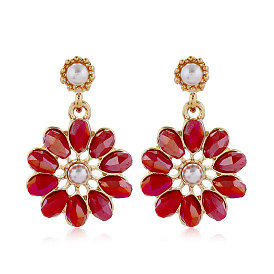 Charming Daisy Crystal Earrings for Sweet and Stylish Office Look