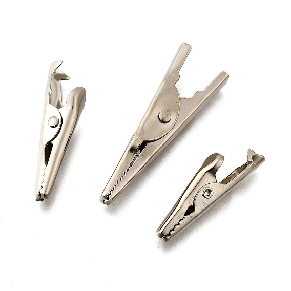 Железные зажимы из крокодиловой кожи