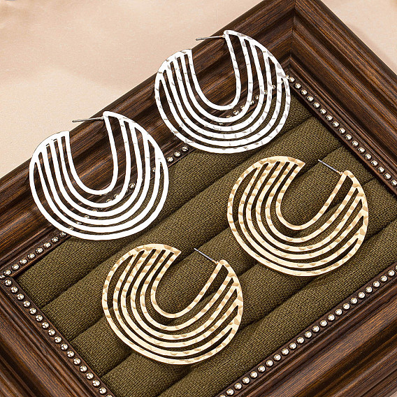 Полые плоские круглые серьги-гвоздики из железного сплава