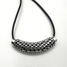 Hollow Curved Bar Zinc Alloy Pendant Necklace with Cords