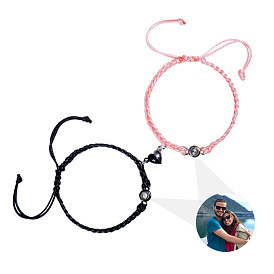 Bracelet couple magnétique multilingue avec projection en forme de coeur - amour en langues bijoux en corde tissée