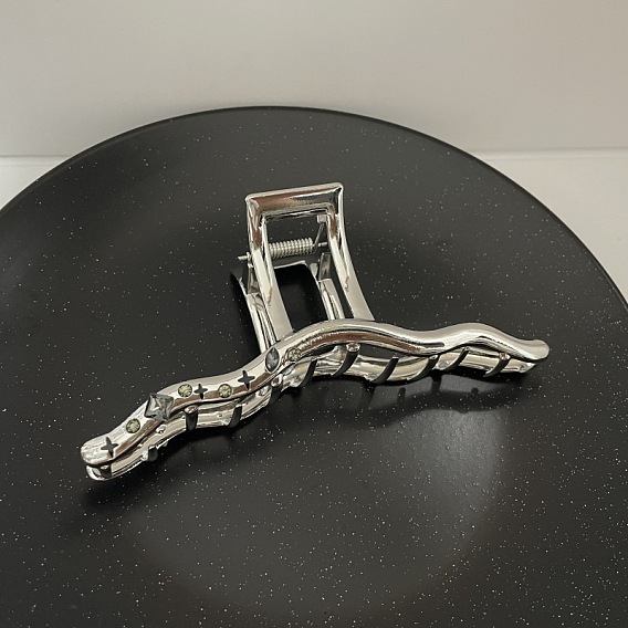 Шикарный металлический коготь для волос со стразами и дизайном акулы для женской прически - уникальная заколка для волос большого размера