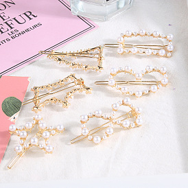 Sweet and Chic Hollow Pearl Heart Geometric Hair Clip for Girls with Side Bangs