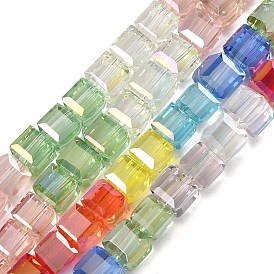 Гальванизируйте прозрачное стекло бисер нитей, кубические, с покрытием AB цвета, граненые