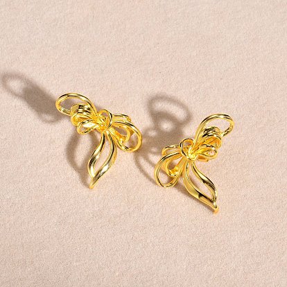 Женские серьги-гвоздики из латуни с бантом