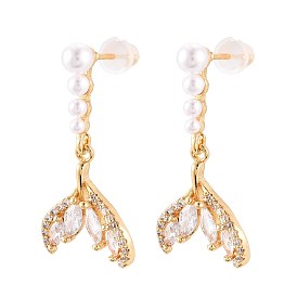 Серьги-гвоздики с подвесками в форме рыбьего хвоста из латуни с микропаве из прозрачных кубических цирконий, с ABS имитации жемчуга, без никеля 