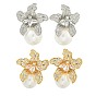 Серьги-пусеты из латуни с микропаве и прозрачным фианитом, с жемчугом из раковины , цветок