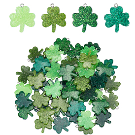 56 шт 4 цвета подвески из непрозрачной смолы, клевер, с петлями из сплава платинового оттенка и блестящей пудрой.