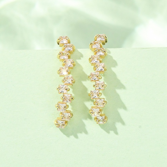 Boucles d'oreilles à clous en laiton pavé de zirconiums cubiques, carrée, réel 18 k plaqué or, sans cadmium et sans plomb, plaqué longue durée, crémaillère plaquage