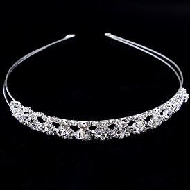 Élégante pince à cheveux double couche avec diamant et perle - tendance et stylée
