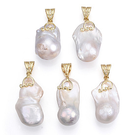 Pendentifs perle keshi perle baroque naturelle, Breloques pépites en laiton avec fermoirs à pression, sans plomb & sans nickel & sans cadmium , plaqué longue durée