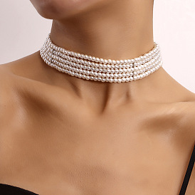 Chic White Pearl Necklace for Fashionable and Elegant Women