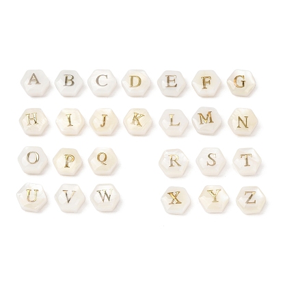 26 piezas 26 estilos de cuentas de concha natural, hexágono con las letras a~z, con esmalte dorado