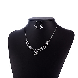 Комплекты серег и ожерелий из латуни с микропаве из прозрачных кубических цирконий, цветок и листья