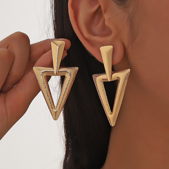 Сплав мотаться серьги стержня