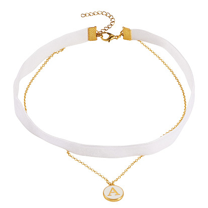 Женские ожерелья с подвеской в виде буквы А, плоской круглой формы из сплава с белой эмалью, односторонним бархатным бантом и цепочкой из нержавеющей стали