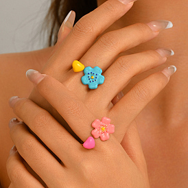 Anillos abiertos de latón esmaltado para mujer, flor con el corazón, dorado