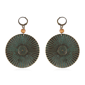 Retro minimalist round pendant earrings for daily wear - personality, fashion.