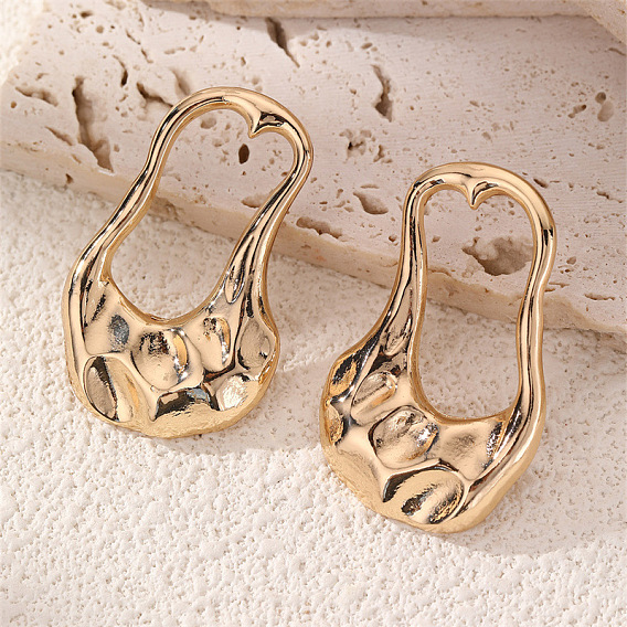 Серьги-гвоздики из сплава для сумочки