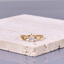 Каплевидные 304 кольца из нержавеющей стали с прозрачным кубическим цирконием для женщин