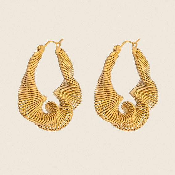 Винтажные серьги-каффы с ажурной выемкой из нержавеющей стали с золотым покрытием.