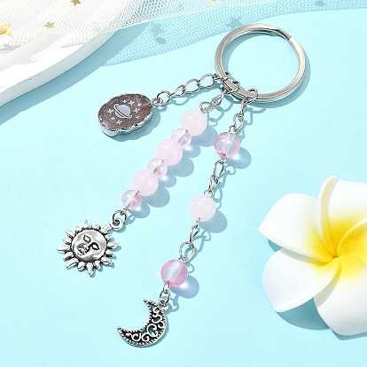 Брелок из стекла, сплава и натуральных драгоценных камней, с железными кольцами