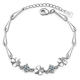 Four-leaf Clover Bracelet with Diamond-encrusted Flowers - Simple and Elegant, Student Fashion.
