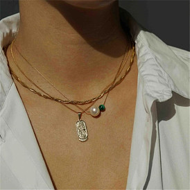 Collier de pierres naturelles et de perles avec placage de cuivre en or massif - chaîne en os de serpent de style européen