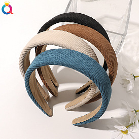 Fashionable Velvet Headband for Women with Wide Fabric and Sponge, Chic Hair Accessory