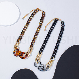 Leopard Print Acrylic Necklace for Women - Fashionable Short Chain with Bold Links