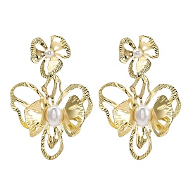 Серьги-гвоздики из сплава, железа и искусственного жемчуга, цветок, богемный