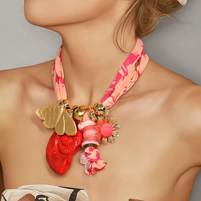 Шарф-ожерелье из богемского сплава с подвеской в виде бабочки, цветка из смоляной ракушки и пластика CCB для женщин, золотые