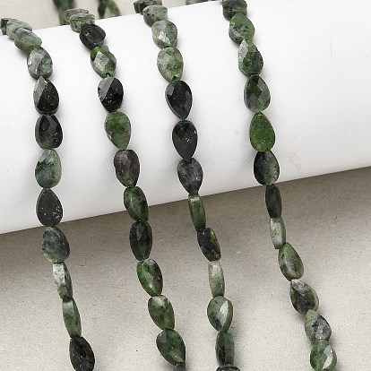Натуральный зеленый диопсид бисер нити, слеза, граненые