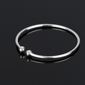 Chic and Elegant Silver Bracelet for Women - B080