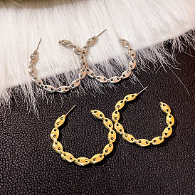 C-shaped Pig Nose Earrings with Retro Oval Design and Personality
